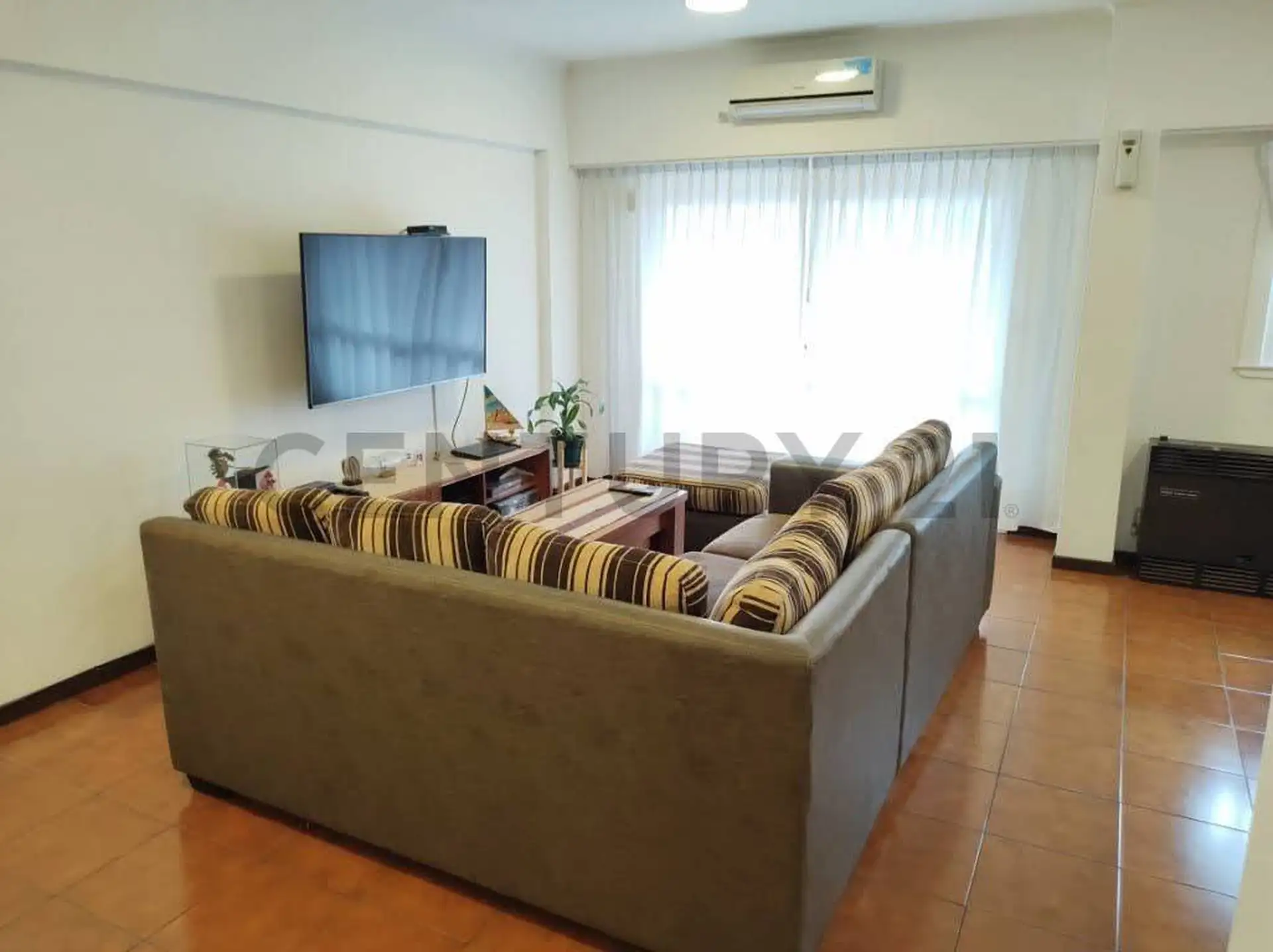 Departamento 4 ambientes con dependencia y cochera – Mar del Plata