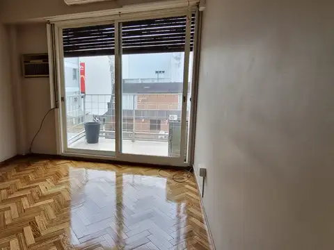 Pumacahua 100, Piso 9