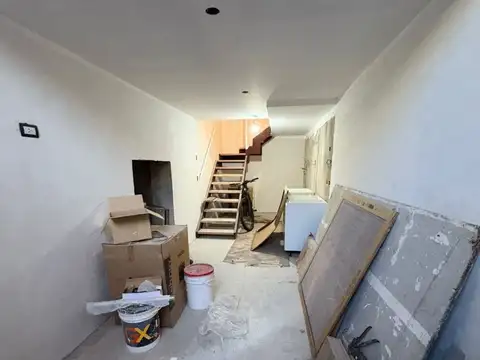 Depto Tipo Casa en Alquiler de 2 ambientes