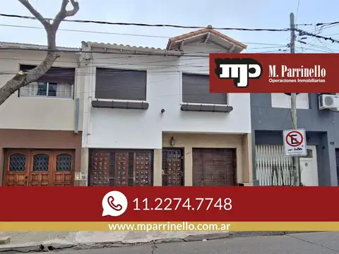 Duplex a pasos de Av Maipu, dos dormitorios , escritorio y garage.