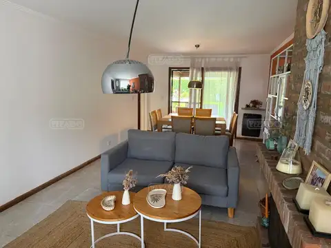 Casa en Venta al Este
