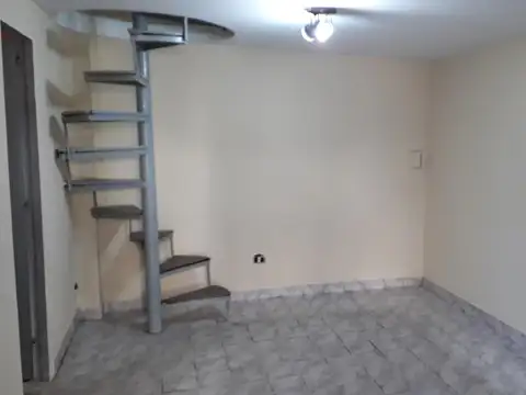 Local en Alquiler en Versalles, $ 400.000