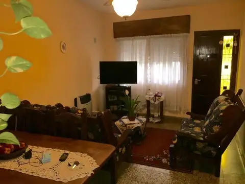 Casa en Venta en Burzaco, USD 86.000