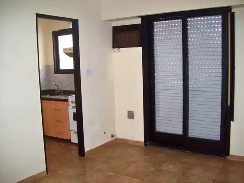 Departamento 2 Ambientes con Balcón y Lavadero