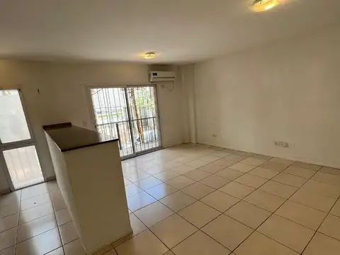 9 De Julio 1300 , Piso 1º