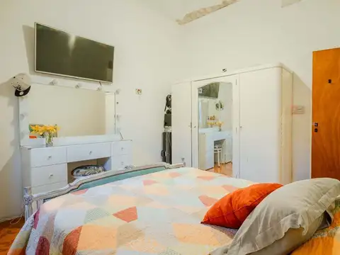 Casa en Venta en Mataderos, USD 160.000