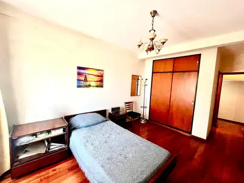 Casa 5 ambientes con 5 baños