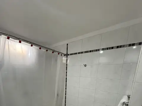 Departamento en Alquiler en Villa Pueyrredon, $ 800.000