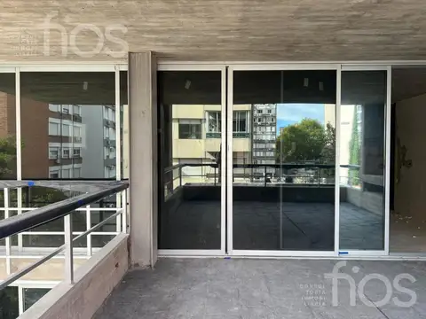 Departamento 4 ambientes con 2 baños