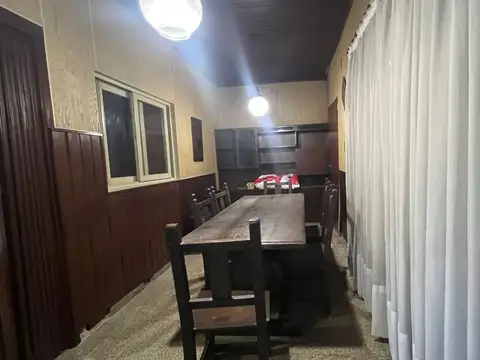 Depto Tipo Casa 4 ambientes con 1 baño
