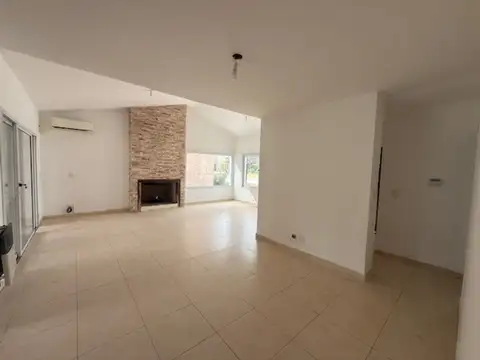 Casa en Venta en Las Canitas, USD 230.000