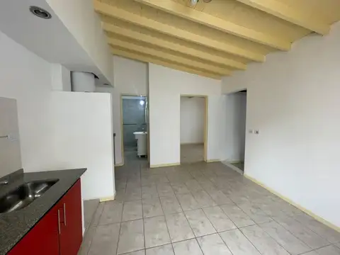 Coronel Martiniano Chilavert 6300, Piso 1