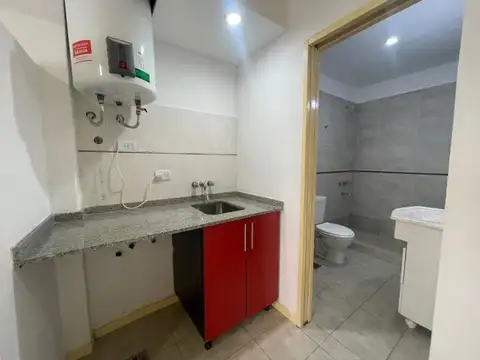 Depto Tipo Casa en Alquiler de 3 ambientes