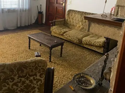 CHALET 6 AMBIENTES