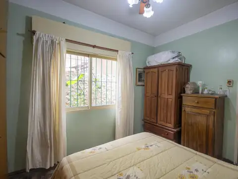 Depto Tipo Casa en Venta 60 años