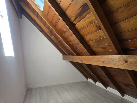 Depto Tipo Casa 2 ambientes con 1 baño