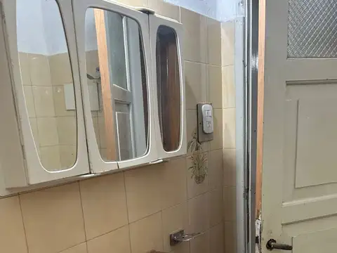 ALQUILER CASA AL FRENTE PLANTA BAJA