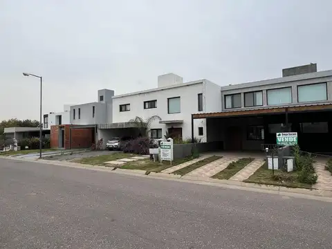 Departamento en Venta de 9 ambientes