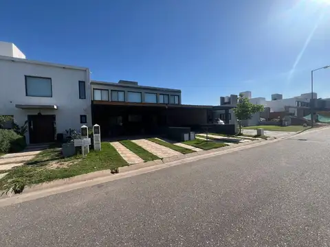 Departamento en Venta de 9 ambientes