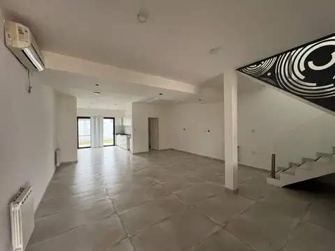 Departamento 9 ambientes con 2 baños