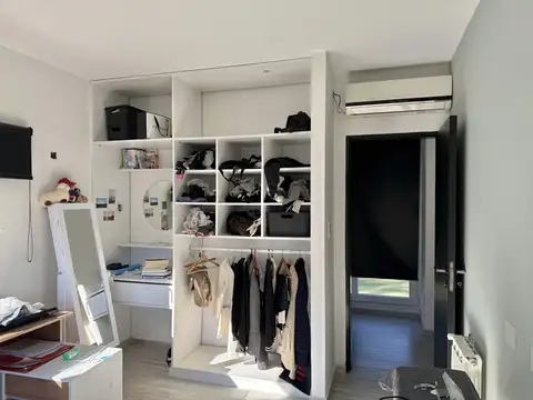 Casa en Venta en Grand Bell 2 con 4 dormitorios de estilo moderno