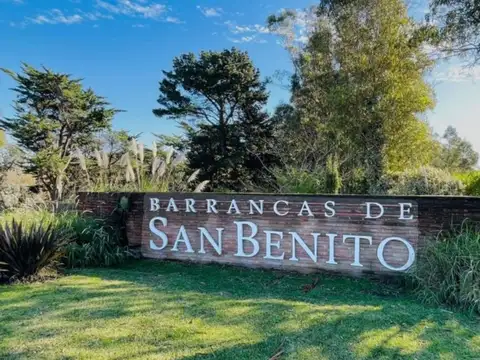 terreno en barrio privado barrancas de san benito
