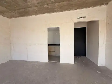 Oficina en ALQUILER en prestigioso edificio de categoría en la mejor ubicación de Pilar