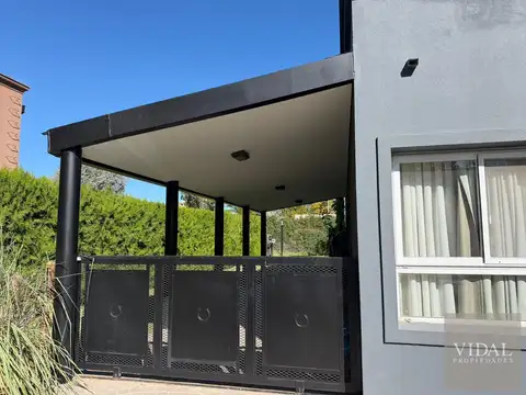 Casa en Alquiler de 3 dormitorios