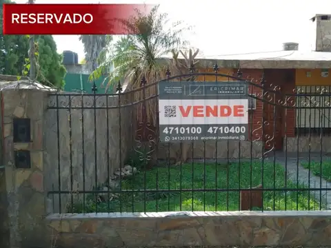 "R E T A S A D A"  - VENDEMOS YA - BARRIO MARTIN FIERRO - CHALET A MEJORAR CON PISCINA