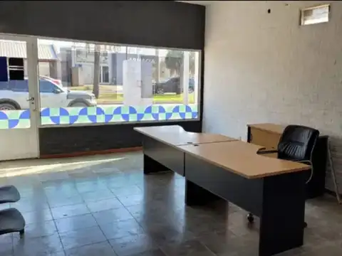 Calle Av. Tierra de Sueños 3300