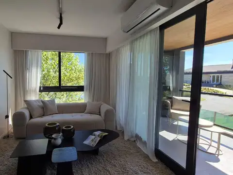 Departamento en Venta en El Canton, USD 117.000