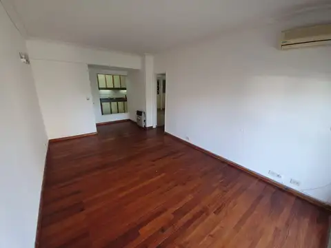 Propiedad en Urquiza R