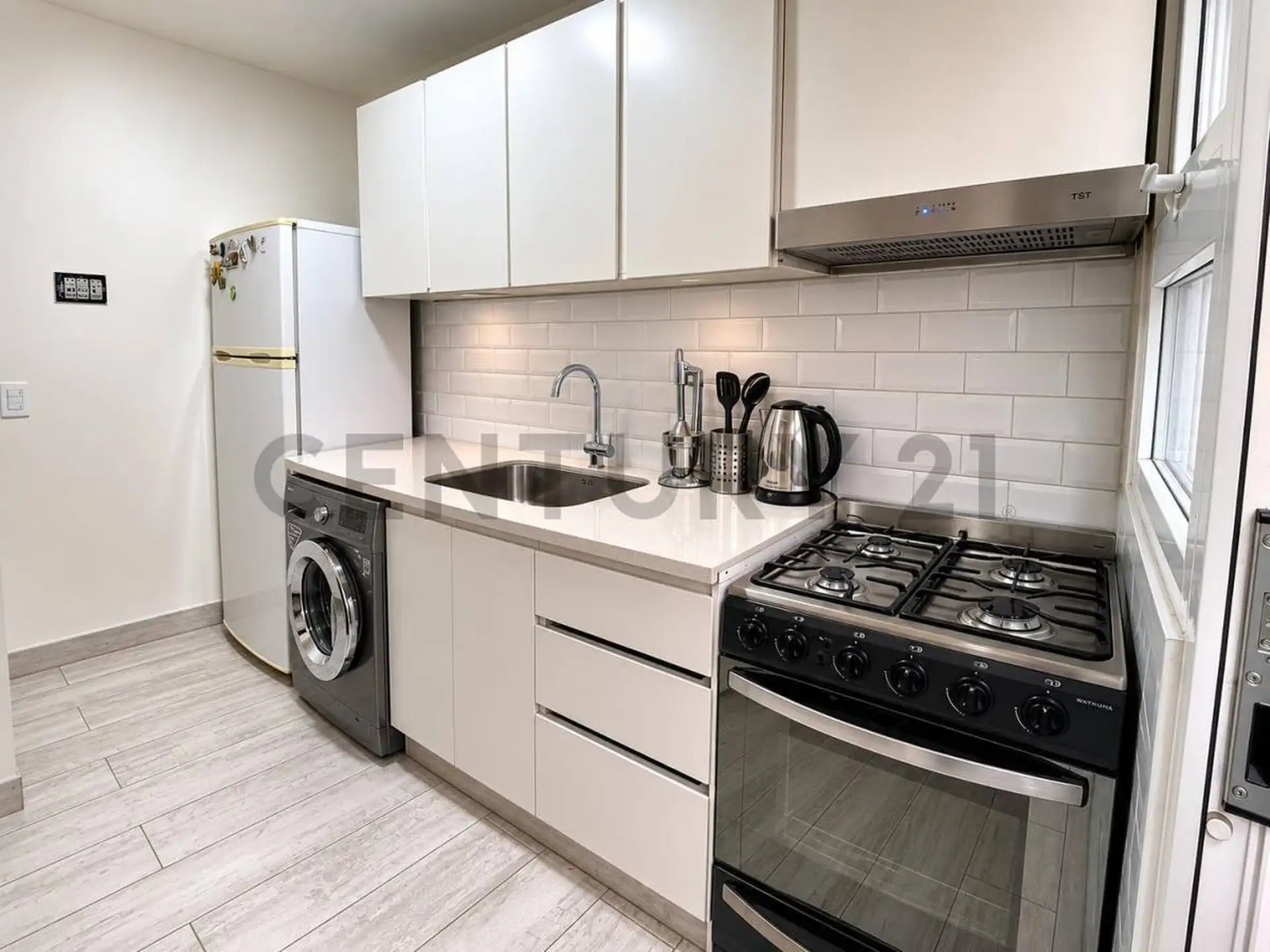 Depto 2 amb, 40m² cubiertos con terraza propia de 60m² — La Perla Sur