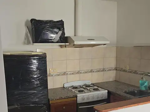 Departamento en Alquiler en La Plata, $ 450.000
