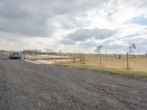 VENTA LOTE 700M2 EN HARAS ANDREA VIRGINIA , PLOMER