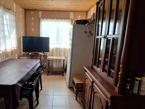 Casa de 2 Dormitorios en Venta Oliveros