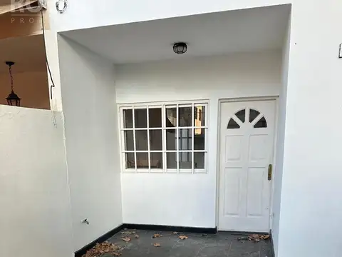 Casa en Alquiler de 1 dormitorio