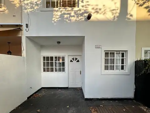 Hermoso chalet duplex de 2 amb. en alquiler en Villa Adelina 
