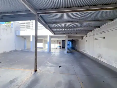 Cochera en Venta en Nuestra Señora De Lourdes, Rosario