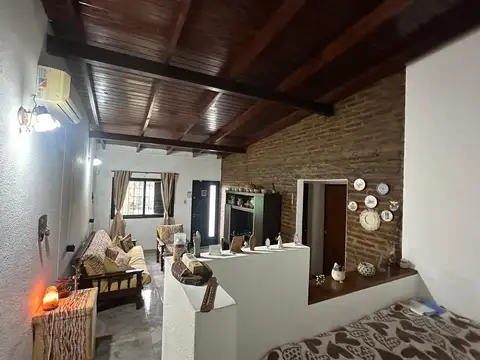 Casa en Lisandro Olmos Etcheverry