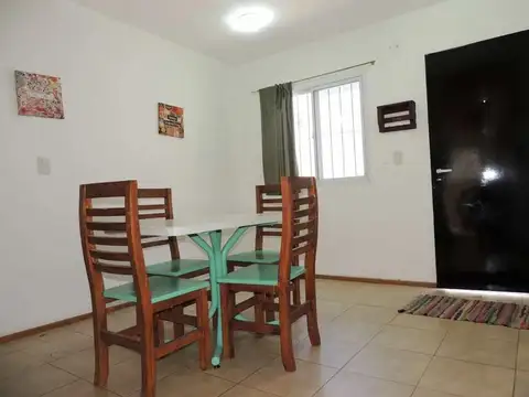 Depto Tipo Casa 2 ambientes con 2 baños