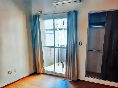 Depto Tipo Casa en Venta en Centro, USD 45.000