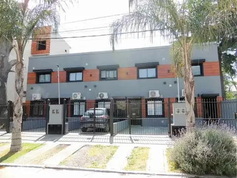 Venta Departamento PH tipo Duplex 2 Ambientes Escobar Apto Crédito