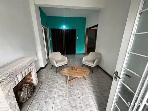 Casa 3 ambientes con 1 baño