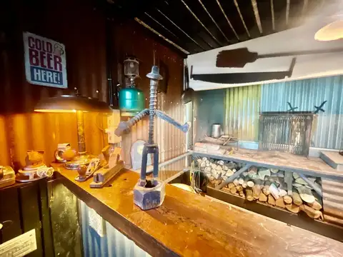 Casa 2 ambientes con 1 baño