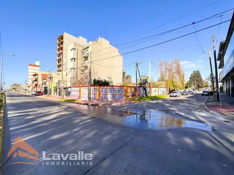 Avenida Bartolomé Mitre 1300