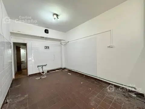 Local en Venta 30 años