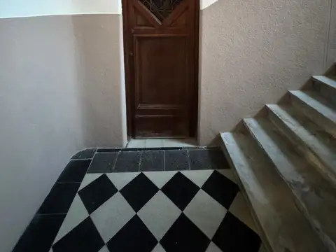 Depto Tipo Casa en Venta en Belgrano, USD 180.000