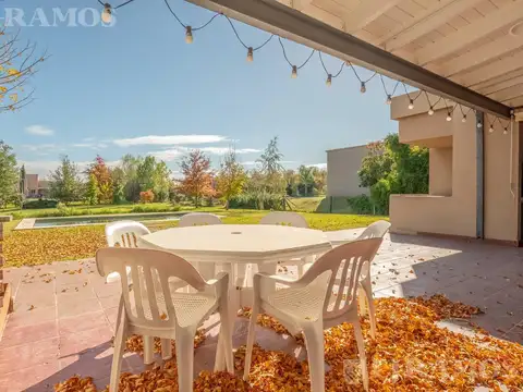 Casa en Alquiler de 4 dormitorios
