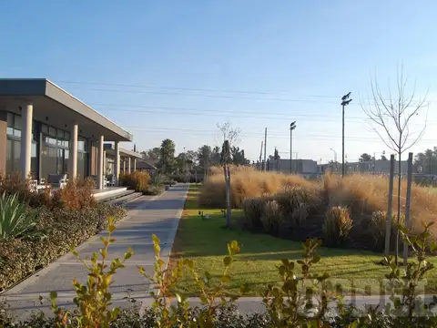 Terreno en Venta en Pilar, USD 220.000